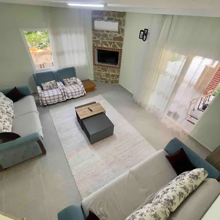 Hisaronu Detached House * 말마리스